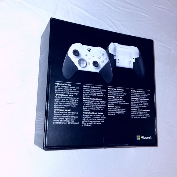 Xbox Elite Series 2 Core Gaming Controller - Picture 8 of 8
